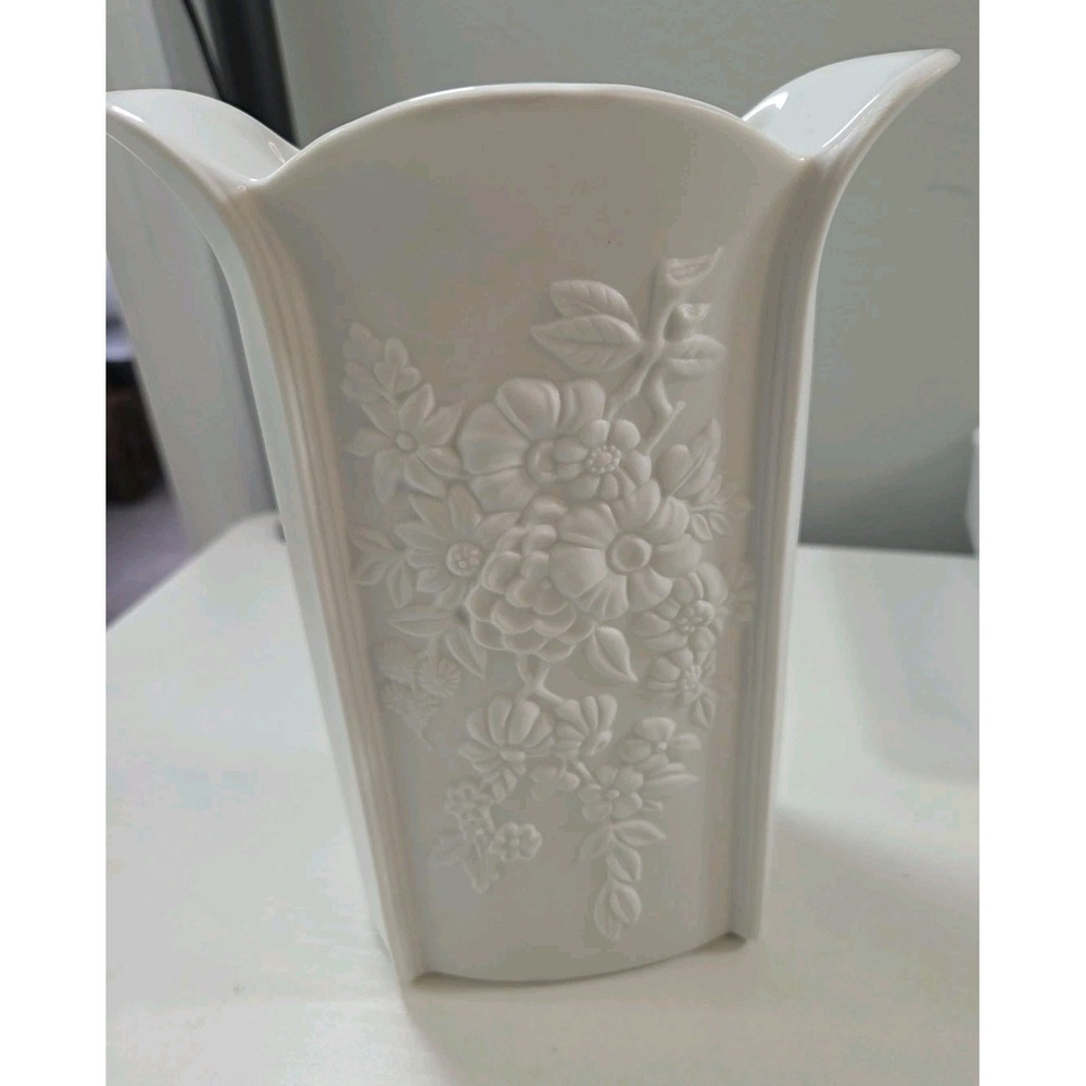 Kaiser Germany White Bisque Porcelain Floral Scalloped Vase Signed & Numbered
